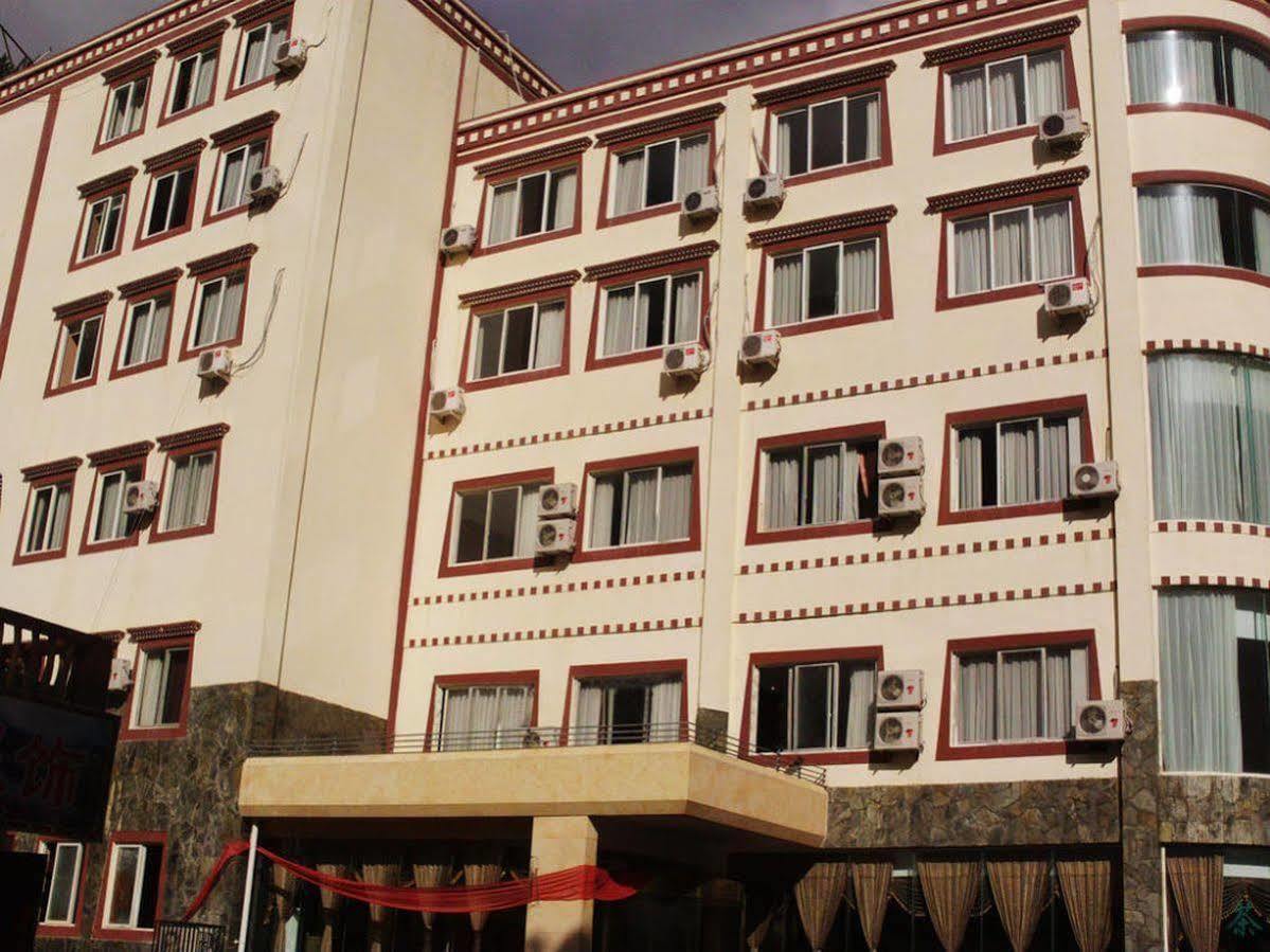 An E Courtyard Hotel Jiu Zhai Gou Branch Jiuzhaigou Exterior photo